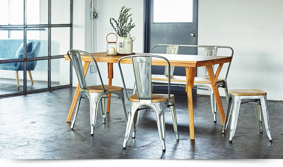 天然木を使ったダイニングコーディネート