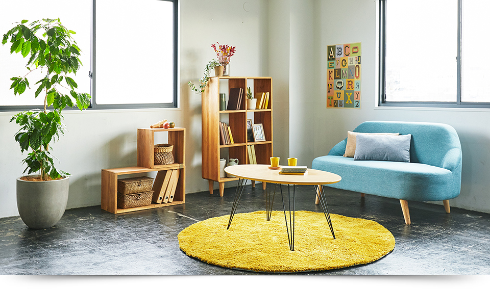 ブルー×オークの爽やかナチュラルコーディネート