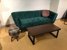 ”ソファ”
