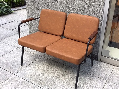 ”ソファ”